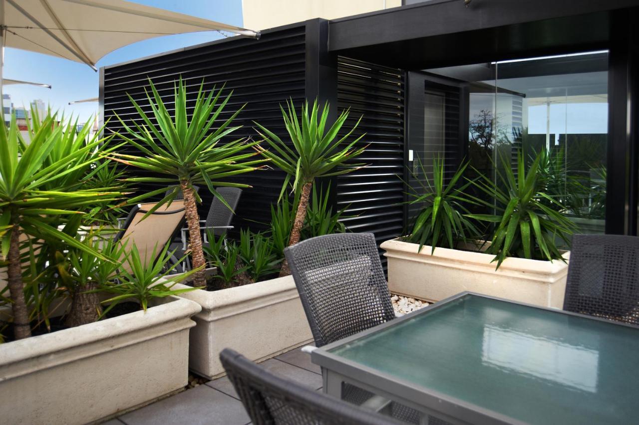 Quest East Melbourne Aparthotel Eksteriør bilde