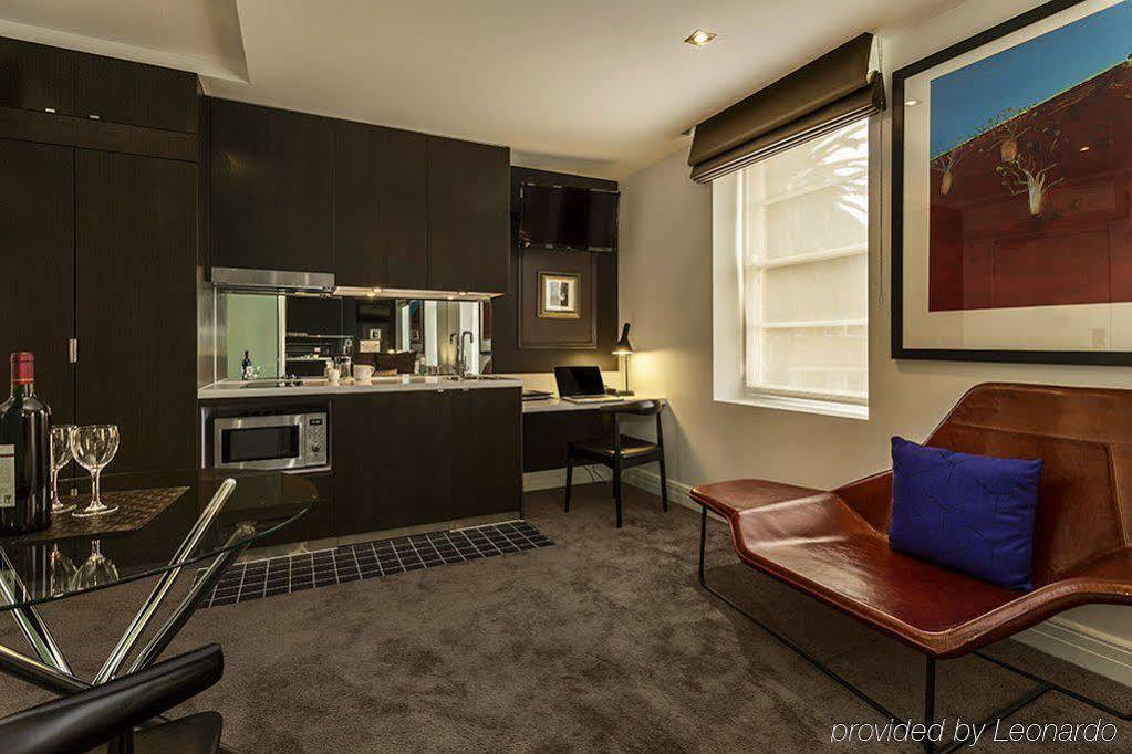 Quest East Melbourne Aparthotel Eksteriør bilde